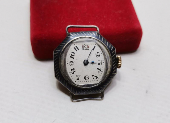 OSMANLI DÖNEMİ LEVANTEN İŞİ SAVATLI GÜMÜŞ BAYAN KOL SAATİ 