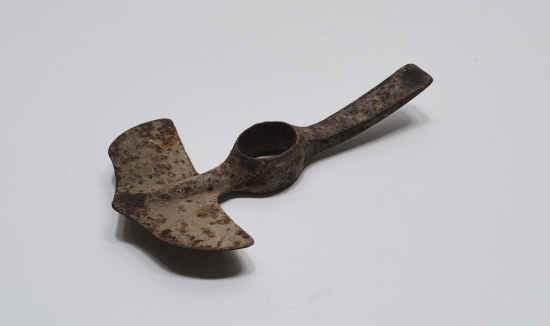 1. DÜNYA SAVAŞI DÖNEMİ SİPER KÜREĞİ KAZMASI