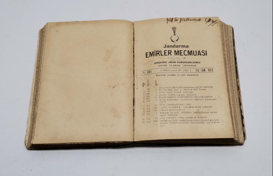 1933-1934 TARİHLİ CİLTLENMİŞ JANDARMA MECMUASI