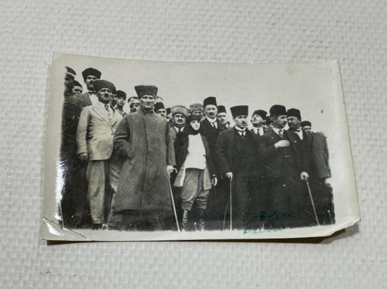 İLK KEZ GÖRÜLEN ORJİNAL ATATÜRK FOTOĞRAFI 