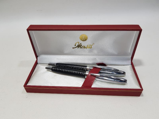 ORJİNAL KUTUSUNDA KOLEKSİYONLUK BİR ÇİFT TÜKENMEZ KALEM