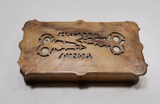 SİNOP CEZAEVİ HATIRASI NADİR BOYDA EL YAPIMI ANTİKA BERBER KUTUSU