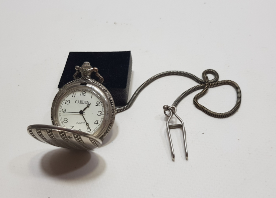 YAKIN DÖNEM NOSTALJİK PİLLİ CEP SAATİ