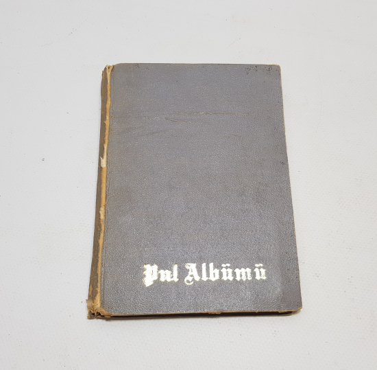 YERLİ VE YABANCI PULLARDAN OLUŞAN ANTİKA PUL ALBÜMÜ