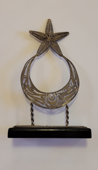 ESKİ MARDİN SÜRYANİ İŞİ AY YILDIZ FORMLU TELKARİ MASA ÜSTÜ OBJESİ