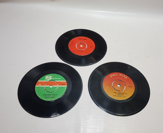 3 ADET ANTİKA 45 LİK PLAK