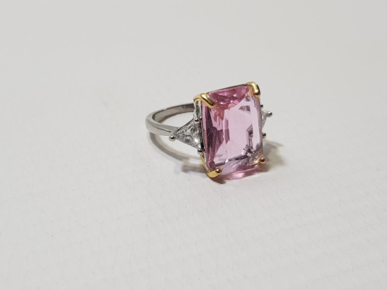 PEMBE ZİRKON TAŞLI BİJUTERİ YÜZÜK 