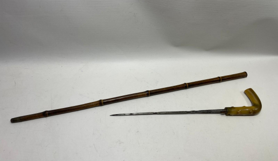 TUTMACI GERGEDAN BOYNUZUNDAN MAMUL OSMANLI DÖNEMİ SOLINGEN MARKA İÇİNDE GİZLİ ŞİŞİ BULUNAN SUBAY BASTONU