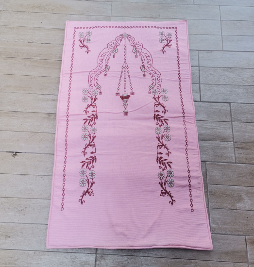 KANAVİÇE İŞÇİLİKLİ EL İŞİ ANTİKA SECCADE