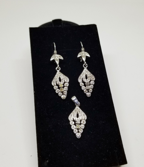 ÜZÜM SALKIMI MODELİ PIRLANTA TAŞLI KOLYE KÜPE TAKIMI