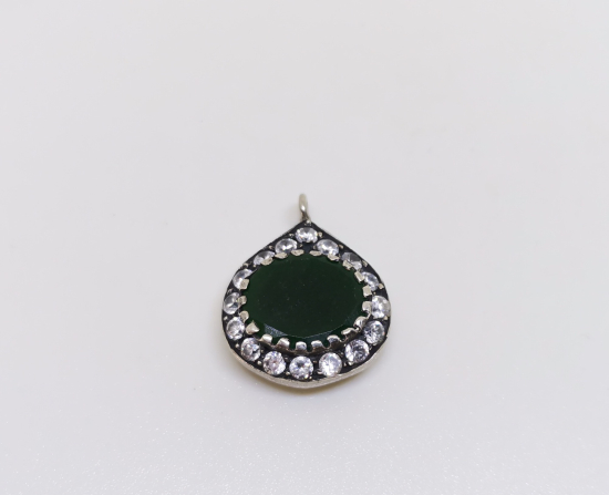 YEŞİM VE MARGAZİT TAŞLI ARMUDİ FORMLU GÜMÜŞ KOLYE UCU