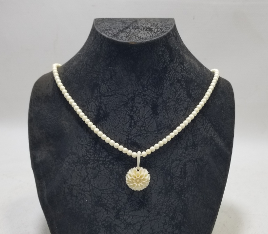 OSMANLI DÖNEMİ EL OYMA İŞÇİLİKLİ FİLDİŞİ GERDANLIK