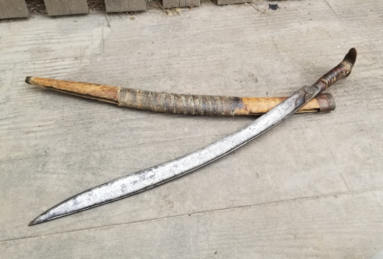 ORİJİNAL KININDA İKİ YÜZÜ GÜMÜŞ ÇAKMA İŞÇİLİKLİ YENİÇERİ KILICI