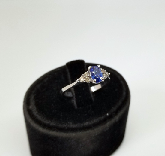 SAFİR VE PIRLANTA TAŞLI ÖZEL YAPIM YÜZÜK