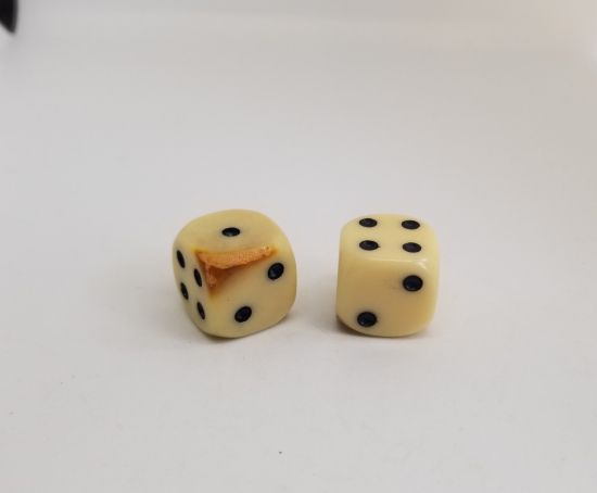 ANTİKA KATALİN ZAR