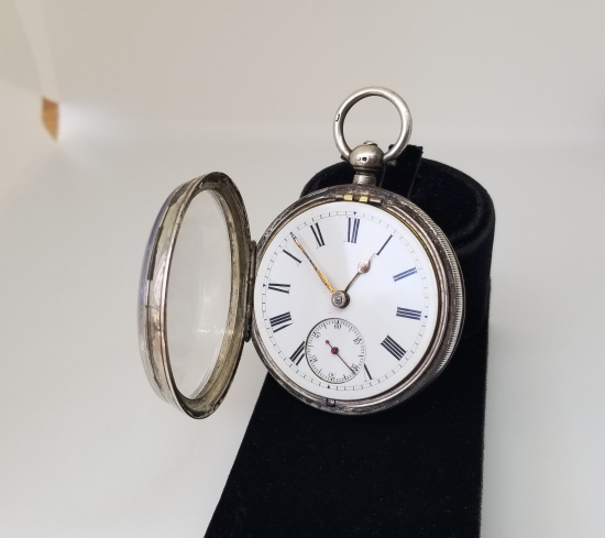 NADİR TİPTE GÜMÜŞ KASA YARIM PRİOR CEP SAATİ