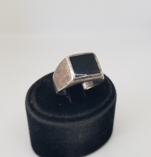 SİYAH AKİK TAŞLI GÜMÜŞ ERKEK YÜZÜĞÜ