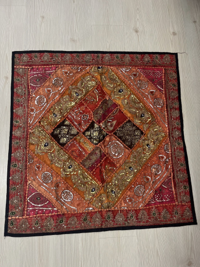 SIRMA İŞÇİLİKLİ VE PULLU EL İŞİ ANTİKA BOHÇA