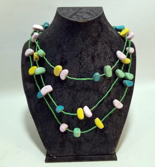 EL BOYAMA DOĞAL TAŞLI GERDANLIK