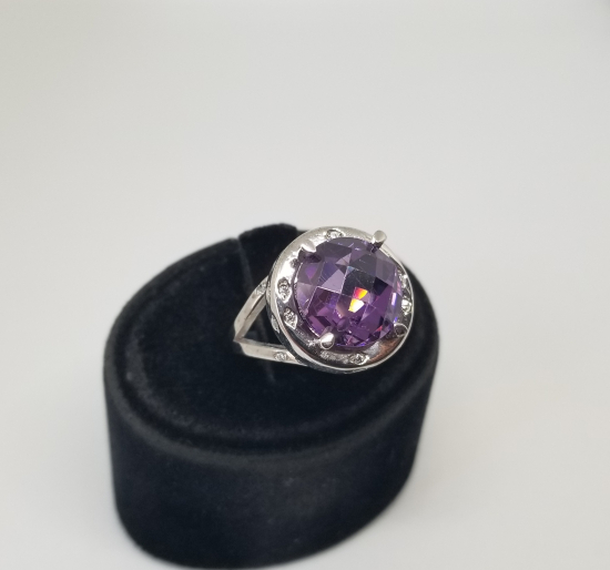 PIRLANTA VE AMETİST TAŞLI FASETA KESİM YÜZÜK