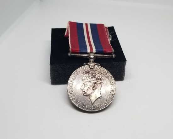 2. DÜNYA SAVAŞI DÖNEMİ İNGİLİZ ÜSTÜN HİZMET MADALYASI