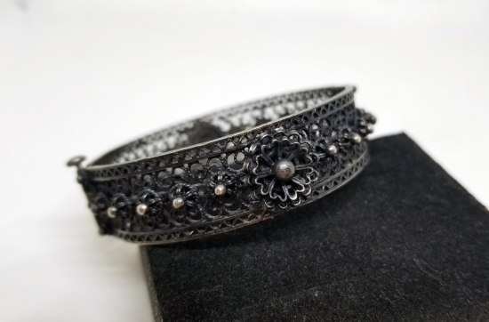 TELKARİ İŞÇİLİKLİ GÜMÜŞ EL YAPIMI BİLEZİK - BİLEKLİK