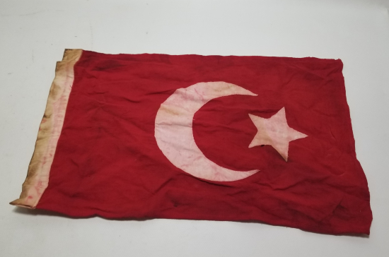 NADİR TİPTE OSMANLI DÖNEMİ ASKERİ BAYRAK