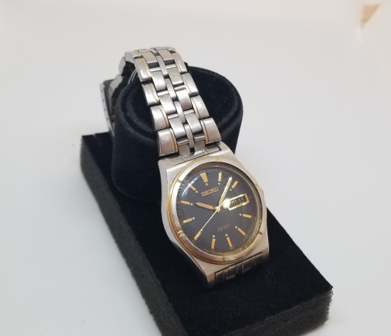 ANTİKA TAKVİMLİ VE OTOMATİK SEIKO KOL SAATİ