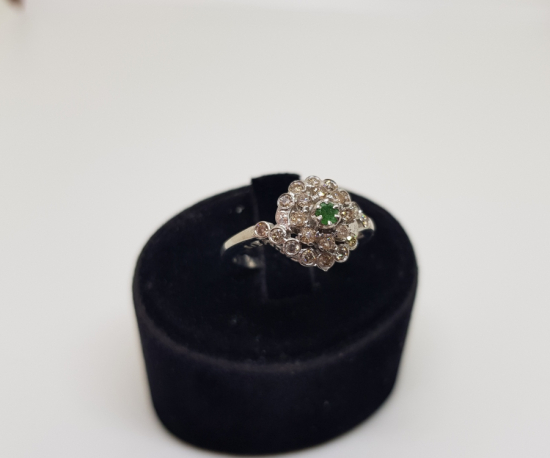 BÜYÜK SALYANGOZ MODELİ ZÜMRÜT VE PIRLANTA TAŞLI YÜZÜK