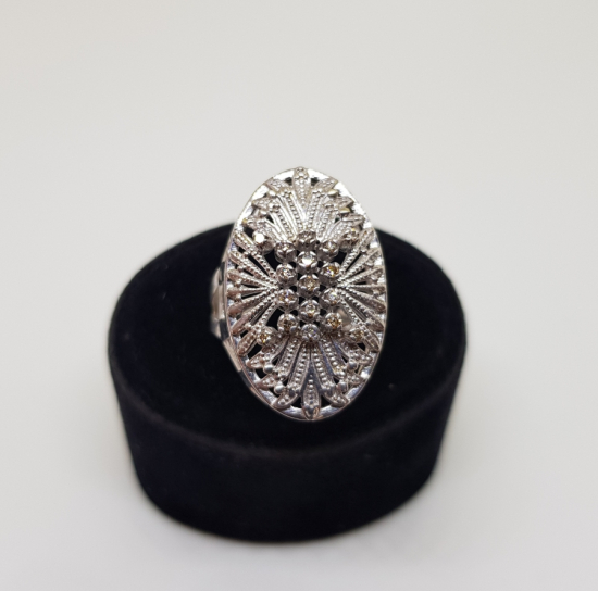 BÜYÜK BOY GÜNEŞ MODELİ PIRLANTA TAŞLI YÜZÜK