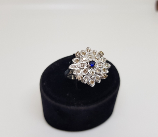 SAFİR VE PIRLANTA TAŞLI GÜNEŞ MODELİ YÜZÜK