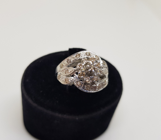 BROWN PIRLANTA TAŞLI SALYANGOZ MODEL YÜZÜK