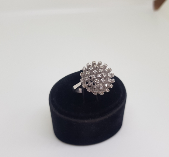 DİKENLİ MODEL PIRLANTA TAŞLI YÜZÜK