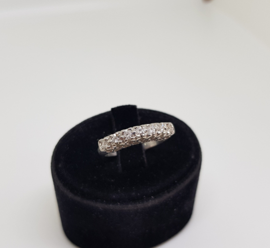 YEDİTAŞ MODEL PIRLANTA TAŞLI YÜZÜK