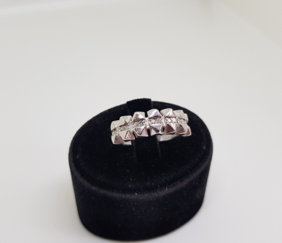 ÇİFTE YEDİTAŞ MODEL PIRLANTA YÜZÜK