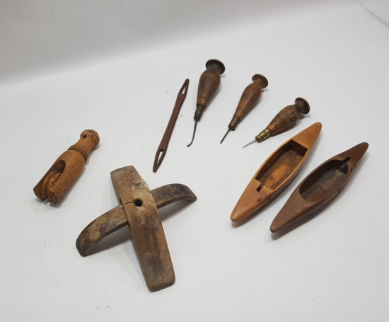 DOKUMADA KULLANILAN AHŞAP EL ALETLERİ LOTU