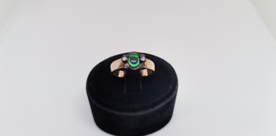 HÜRREM MODEL PIRLANTA TAŞLI YÜZÜK