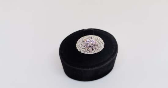 SONSUZLUK MODELİ BÜYÜK BOY PIRLANTA TAŞLI YÜZÜK