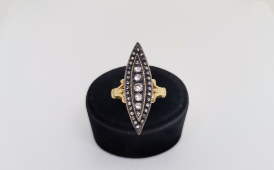 BÜYÜK MEKİK MODELİ ÖZEL YAPIM ELMAS TAŞLI YÜZÜK