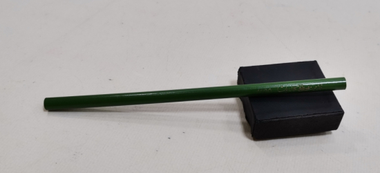 MUSTAFA KEMAL ATATÜRK İÇİN ÖZEL YAPTIRILMIŞ ÜZERİ OSMANLICA YAZILI ÇOK NADİR KURŞUN KALEM