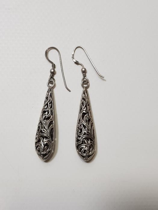 AJUR İŞÇİLİKLİ GÜMÜŞ KÜPE