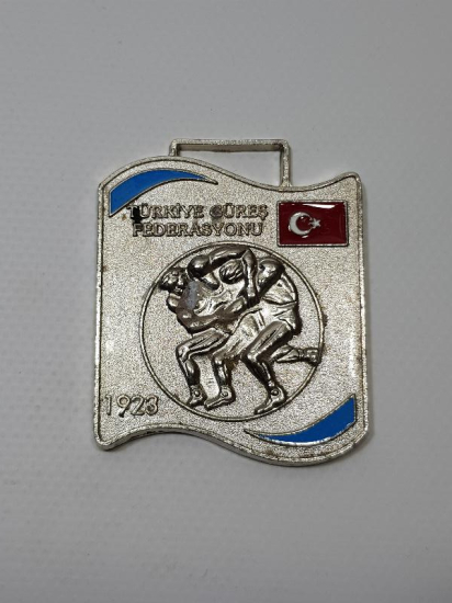 TÜRKİYE GÜREŞ FEDERASYONU MADALYA