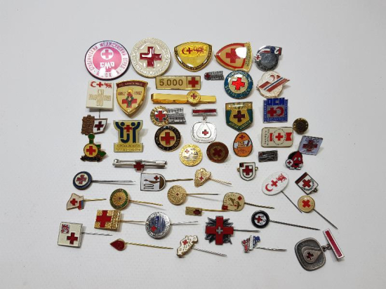 HAZIR KOLEKSİYON - KIZILHAÇ VE KIZILAY ROZET LOTU