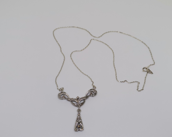 PIRLANTA TAŞLI GERDANLIK