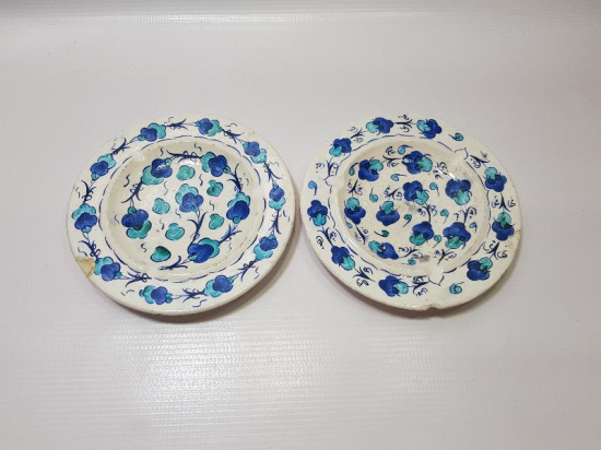 ANTİKA KÜTAHYA İŞİ BİR ÇİFT KÜL TABLASI