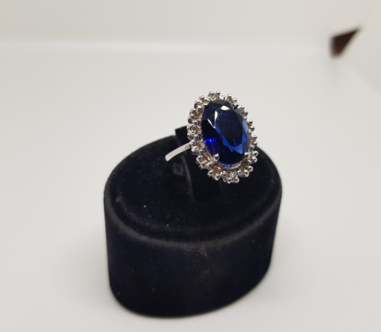 SAFİR VE PIRLANTA TAŞLI FRANSIZ MODEL YÜZÜK