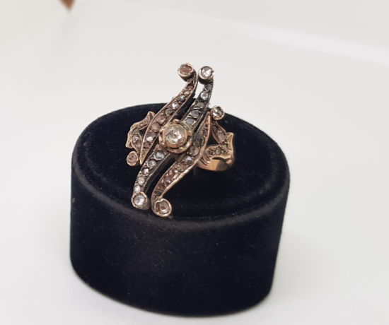 OSMANLI DÖNEMİ ÇOK NADİR GİRİT MEKİĞİ MODELİ ELMAS YÜZÜK