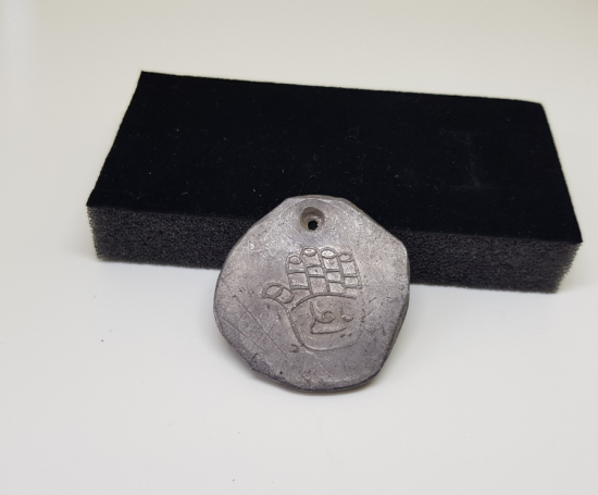 ÜZERİ YA ALİ YAZILI FATMA ANANIN ELİ TILSIM KOLYE