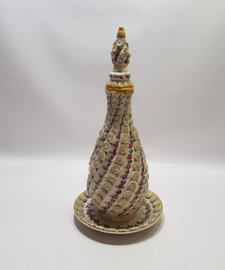 SANATÇI İMZALI SÜMERBANK YAPIMI ORİJİNAL ALTLIĞIYLA EL BOYAMA KAPAKLI KARAF