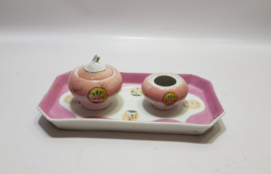 OSMANLI DÖNEMİ PORSELEN HATTAT HOKKASI